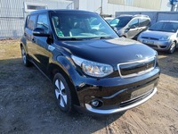 Вид спереди справа