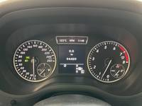 Pogled na kombinovani instrument