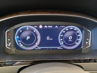 Pogled na kombinovani instrument