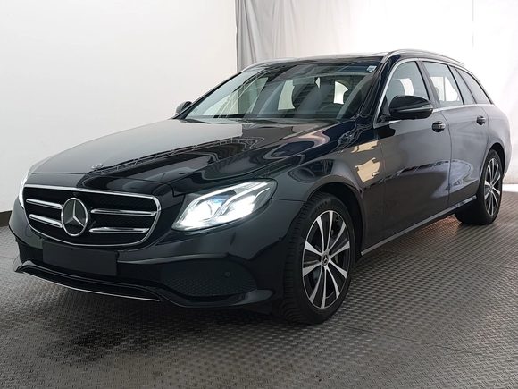 Pogled sprijeda lijevo