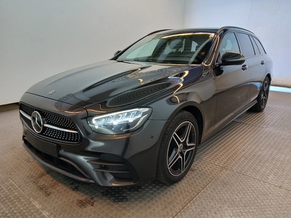 Pogled sprijeda lijevo