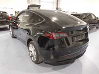 Pogled od pozadi levo