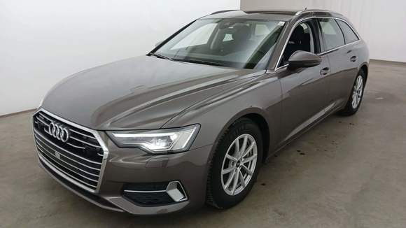 Pogled od napred levo