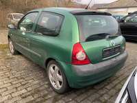 Вид сзади слева