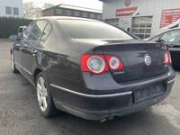 Вид сзади слева