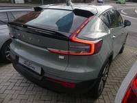 Aanzicht achter rechts