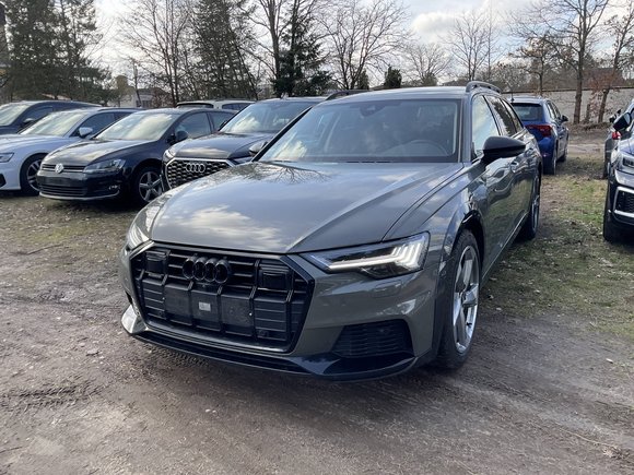 Pogled od napred levo