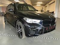 Вид спереди справа