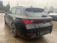 Pogled od pozadi levo