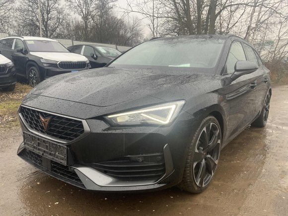 Náhled zpředu zleva