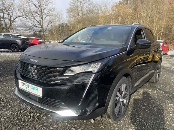 Вид спереди слева