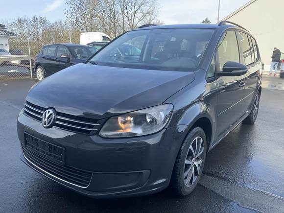 Náhled zpředu zleva