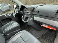 Вид на салон