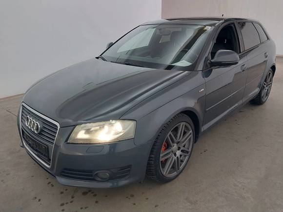 Náhled zpředu zleva