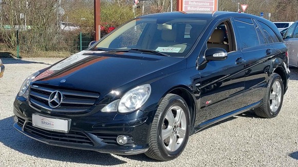 Náhled zpředu zleva