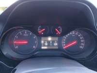 Pohled na přístrojovou desku