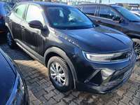 Pogled desno spredaj