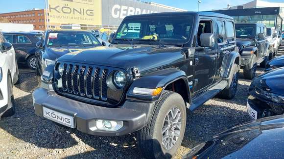 Pogled od napred levo