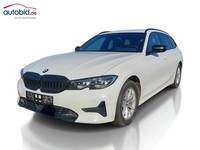 Skats no kreisās puses priekšā