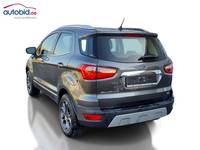 Вид сзади слева