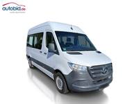 Náhled zpředu zprava