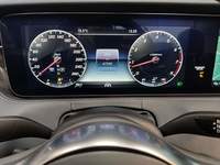 Pogled na kombinovani instrument