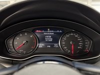 Pogled na kombinovani instrument