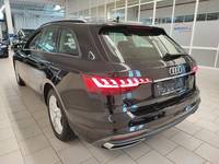 Pogled od pozadi levo