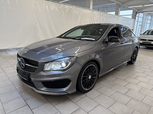 Pogled od napred levo