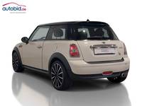 Aanzicht achter links