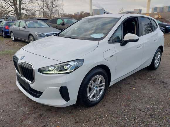 Vista anteriore sinistra