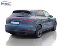 Náhled zezadu zprava