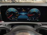 Pohled na přístrojovou desku