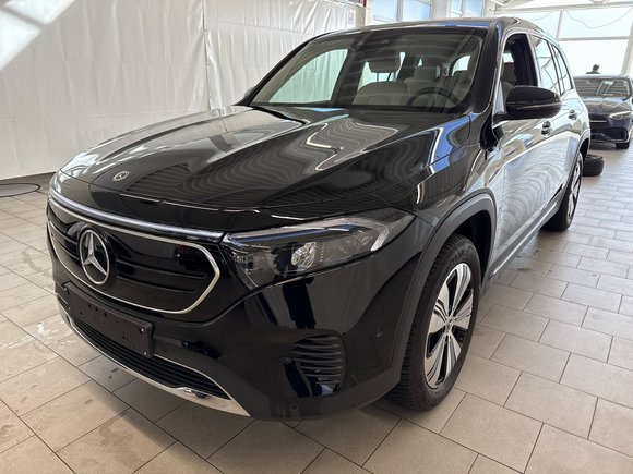 Pogled od napred levo