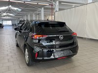 Pogled od pozadi levo