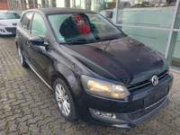 Pogled sprijeda desno