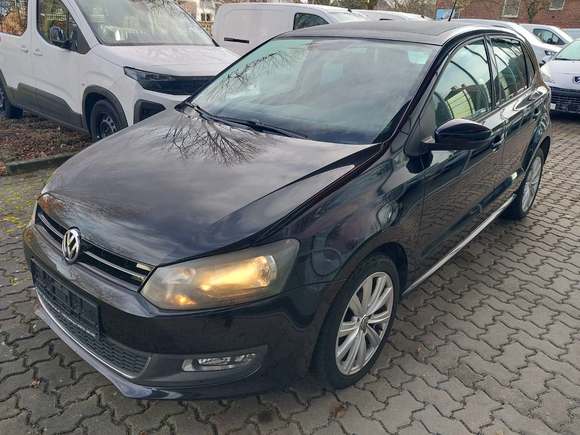 Pogled sprijeda lijevo