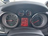 Pohled na přístrojovou desku