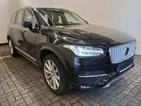 Pogled desno spredaj