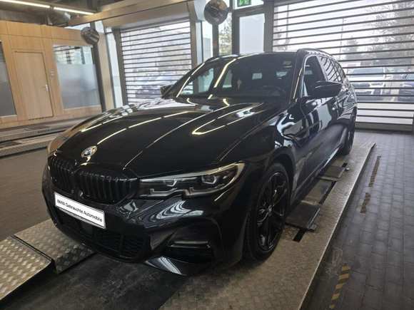 Vue de l’avant gauche