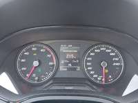 Pohled na přístrojovou desku