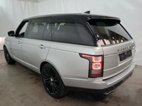 Pogled od pozadi levo