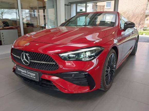 Náhled zpředu zleva