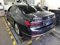 Náhled zezadu zleva