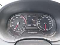 Pogled kombi instrument