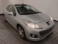 Náhled zpředu zprava