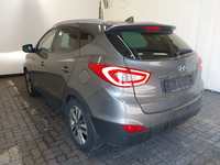 Aanzicht achter links