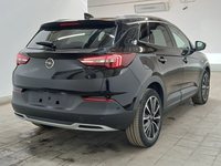 Pogled od pozadi desno