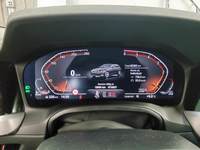 Pohled na přístrojovou desku