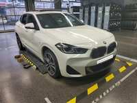 Náhled zpředu zprava